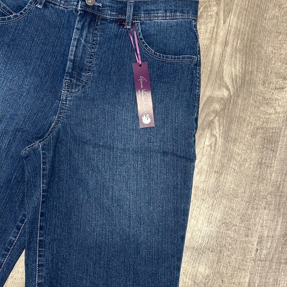 Women's Gloria Vanderbilt 6 Small Shorts Bermuda Jeans Navy Blue Spandex NWT - Picture 5 of 9